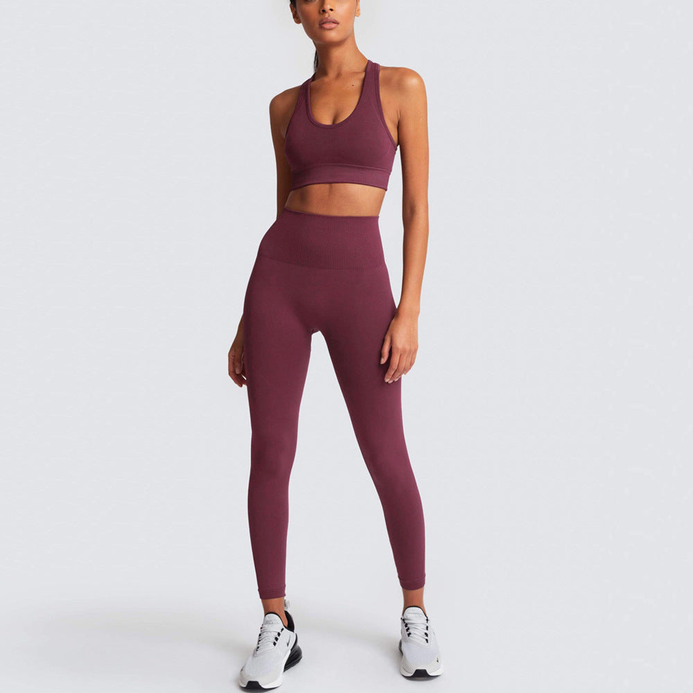 European and American seamless knitted slim fit hip raise moisture wicking sports workout clothes beauty back fitness bra yoga clothes suit