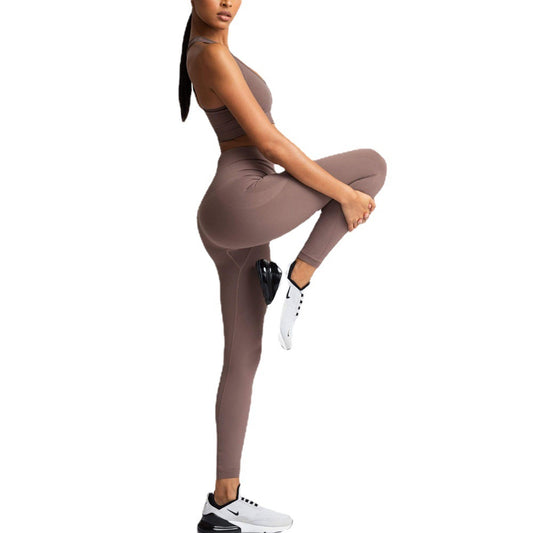 European and American seamless knitted slim fit hip raise moisture wicking sports workout clothes beauty back fitness bra yoga clothes suit