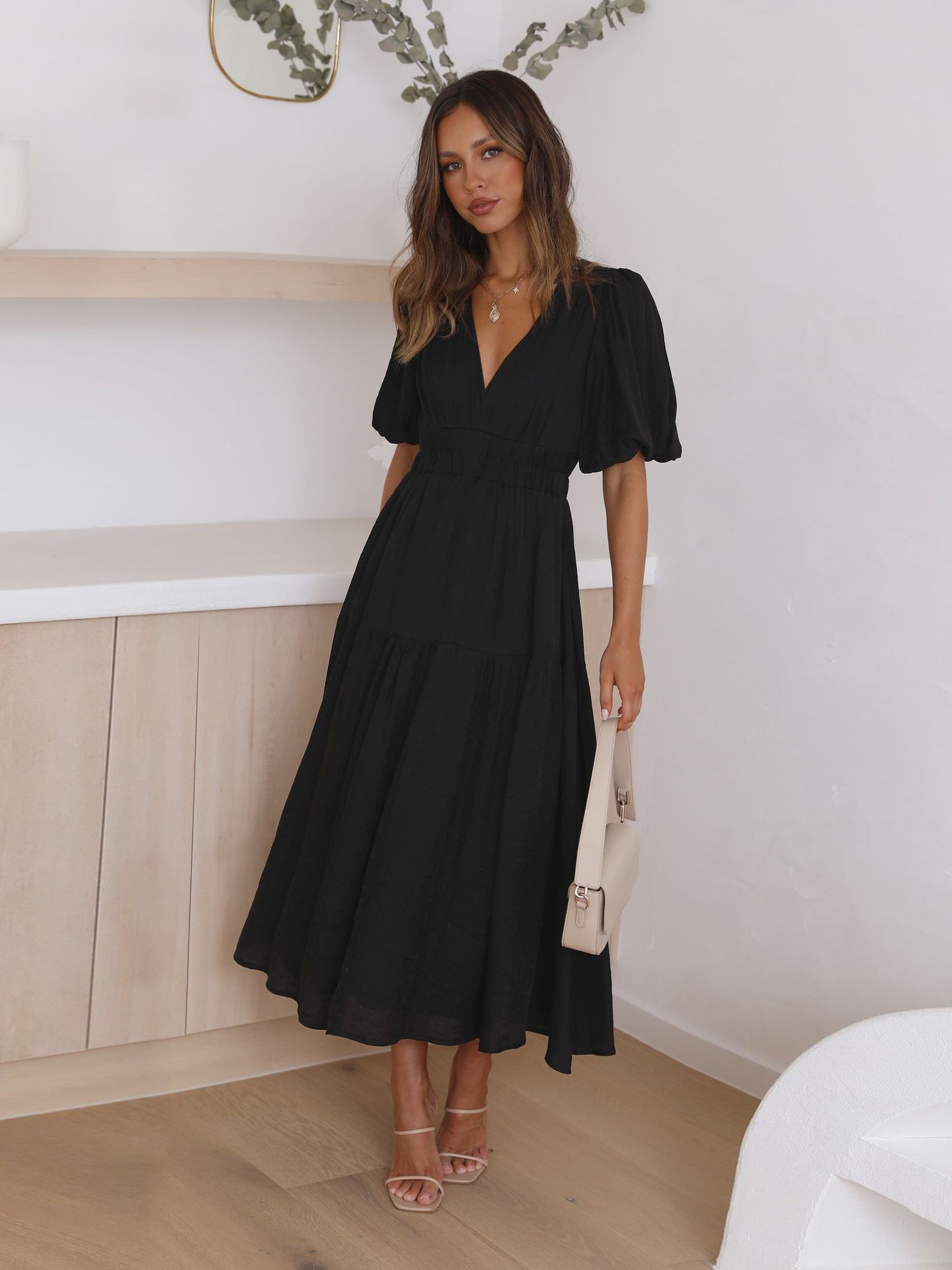 High-Grade Long Dress Ruffled Lantern Sleeves V-Neck Holiday Beach Dress Women
