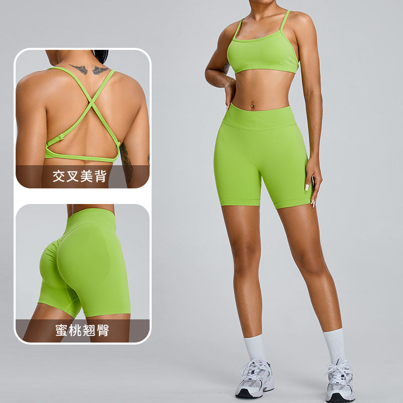Seamless Yoga Suit Women Peach Hip Raise Shorts Dopamine Style Workout Outfit