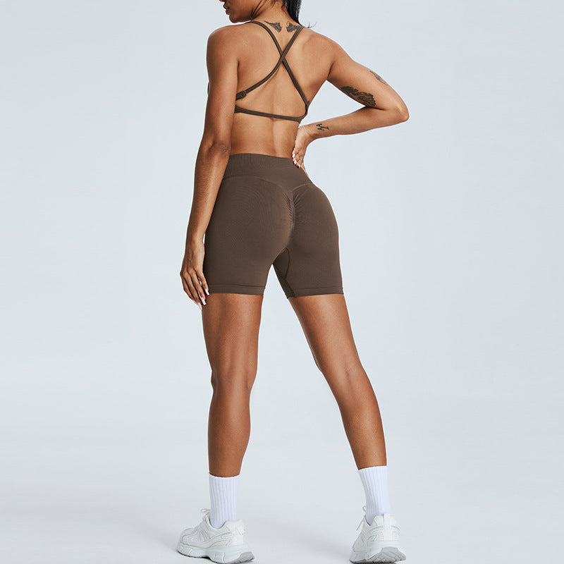 Seamless Yoga Suit Women Peach Hip Raise Shorts Dopamine Style Workout Outfit